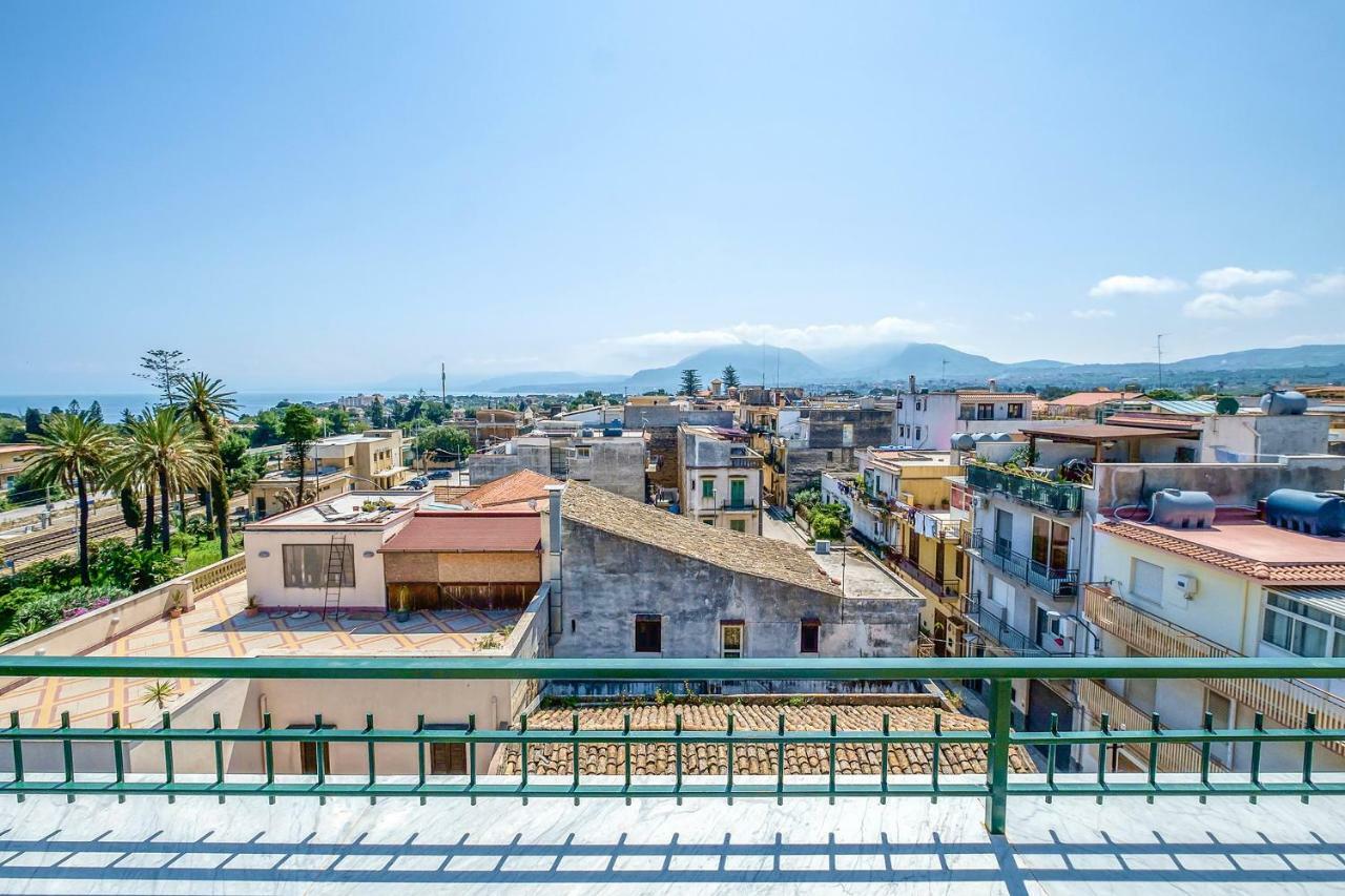 Solemar Sicilia - Casa Panorama Santa Flavia Exterior photo